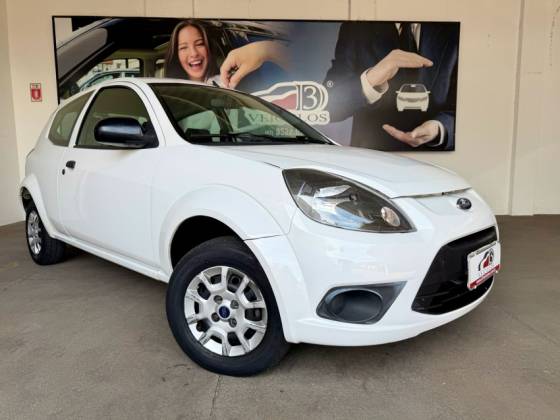 FORD KA 1.0 MPI 8V FLEX 2P MANUAL FORD KA 1.0 MPI 8V FLEX 2P MANUAL
